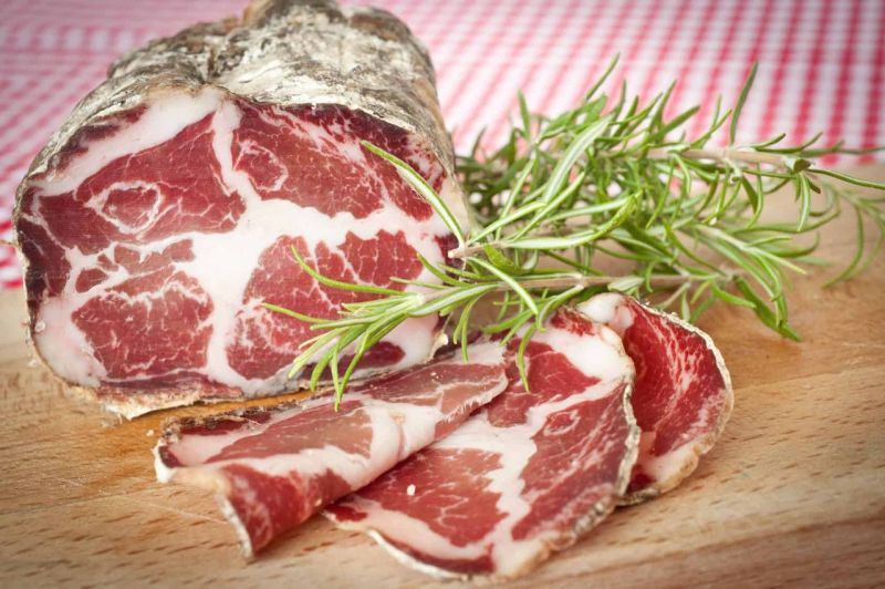 Шинка Капоколло Capocollo Stagionato сиров'ялена, Італія